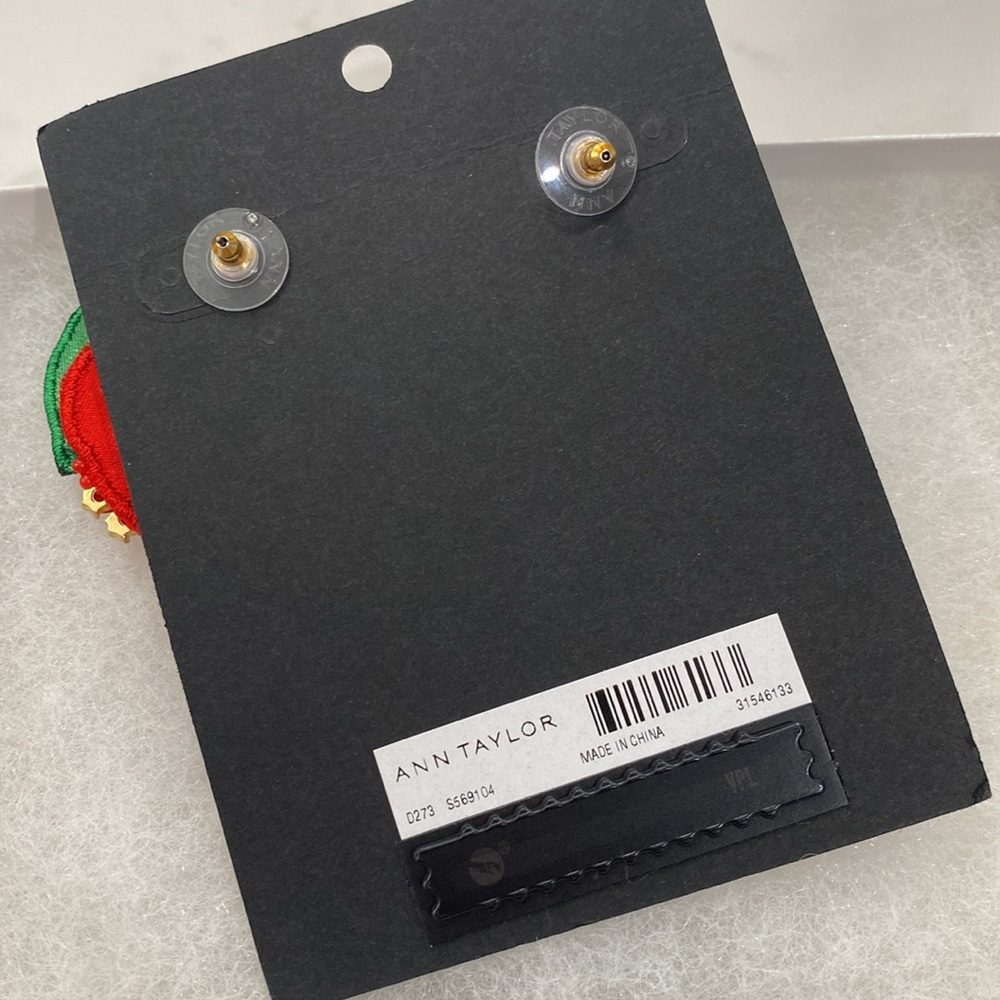 NWT Ann Taylor Beaded Strawberry Earrings - Picture 4 of 4